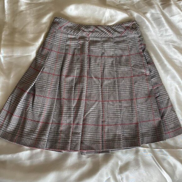 H&M Plaid Mini Skirt - Picture 1 of 6